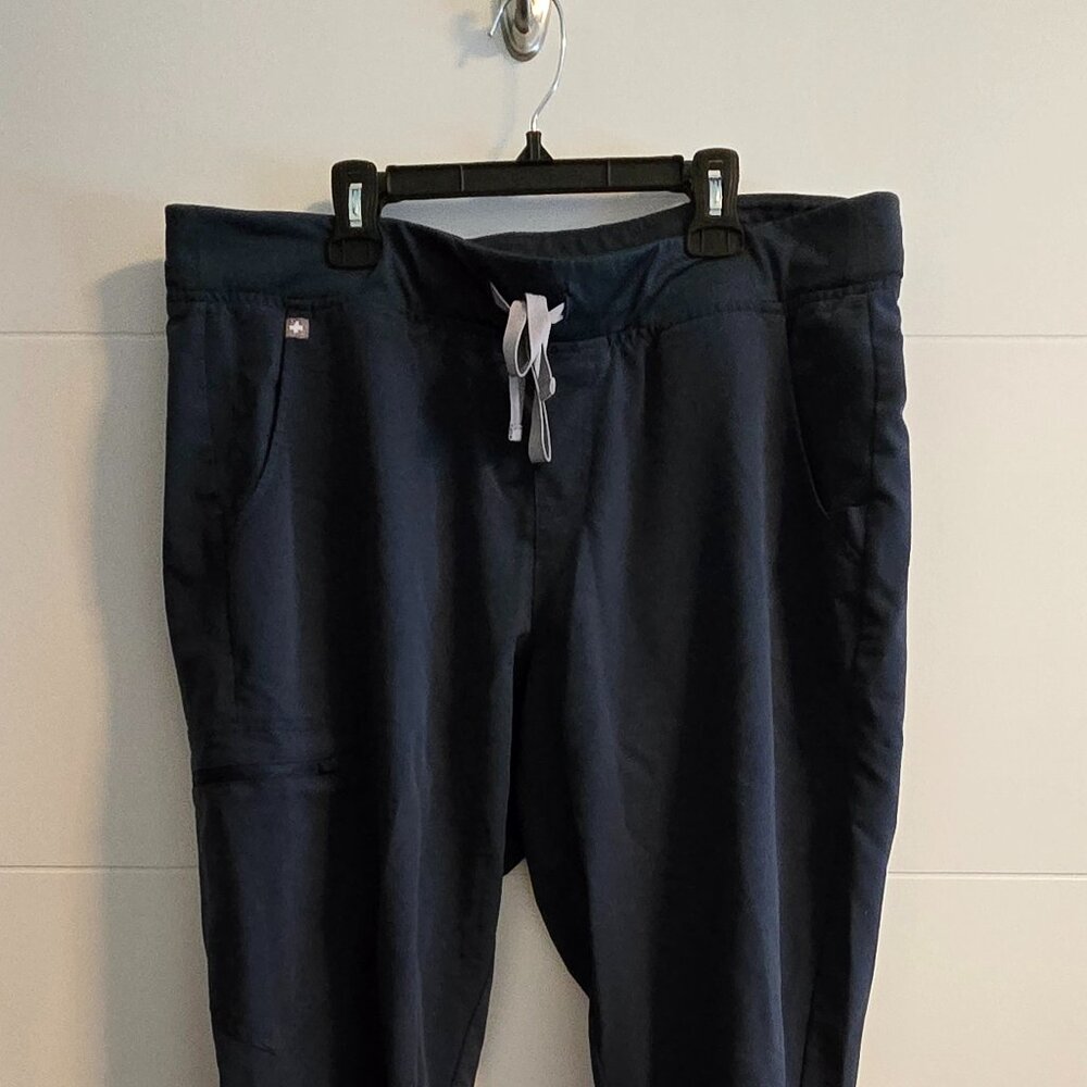 FIGS Zamora Jogger Scrub Pants navy SIZE L/TALL